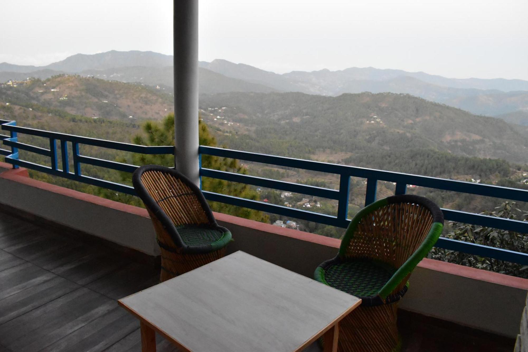 Rudra Retreat Hotell Hawalbagh Eksteriør bilde